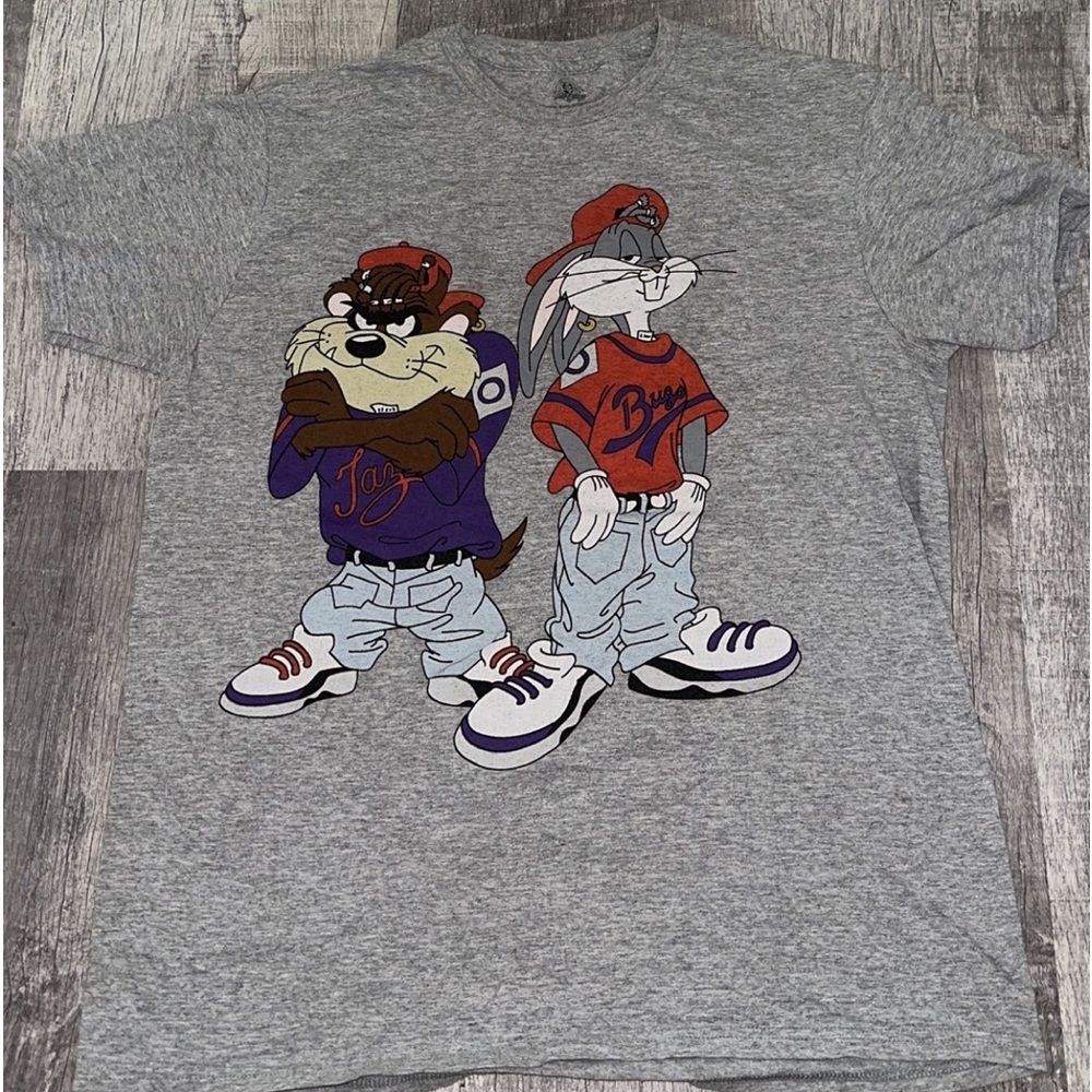 Looney Tunes t-shirt size Large Taz and Bugs
